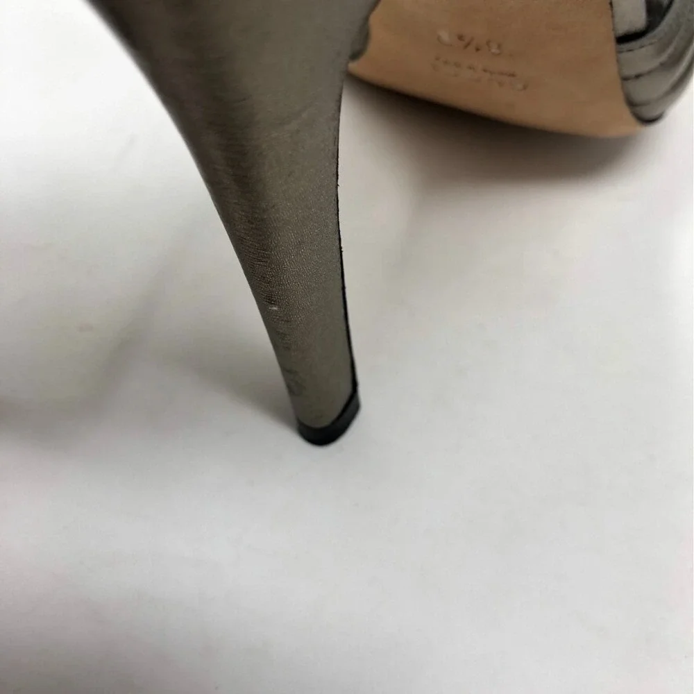 Gucci Sand Pelle Cuoio Sasso Stiletto Heels Womens 8.5 Champaign Metallic Party - Picture 11 of 15